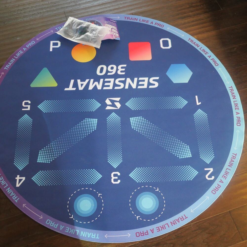 NEW SenseMat 360 Pro-Level Cognitive & Footwork Soccer Training Mat Non Slip - Picture 3 of 5